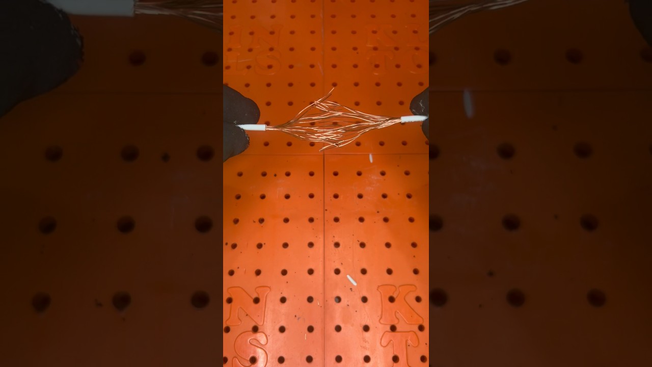 C&oacute;mo empatar cables el&eacute;ctricos de un forma SEGURA #electricidad #electricistas #cableado #tutorial