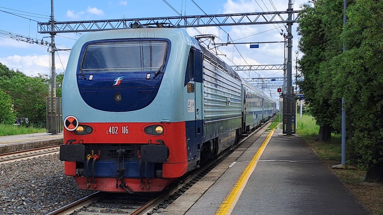 Treni in transito di tutti I tipi nella ferrovia Dorsale a Camucia-Cortona!