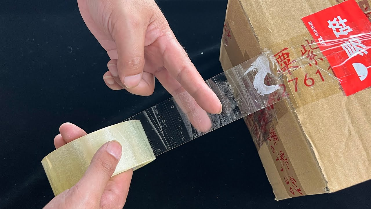 2根手指断胶带，比用剪刀还快！学会这个小窍门，生活中太有用了