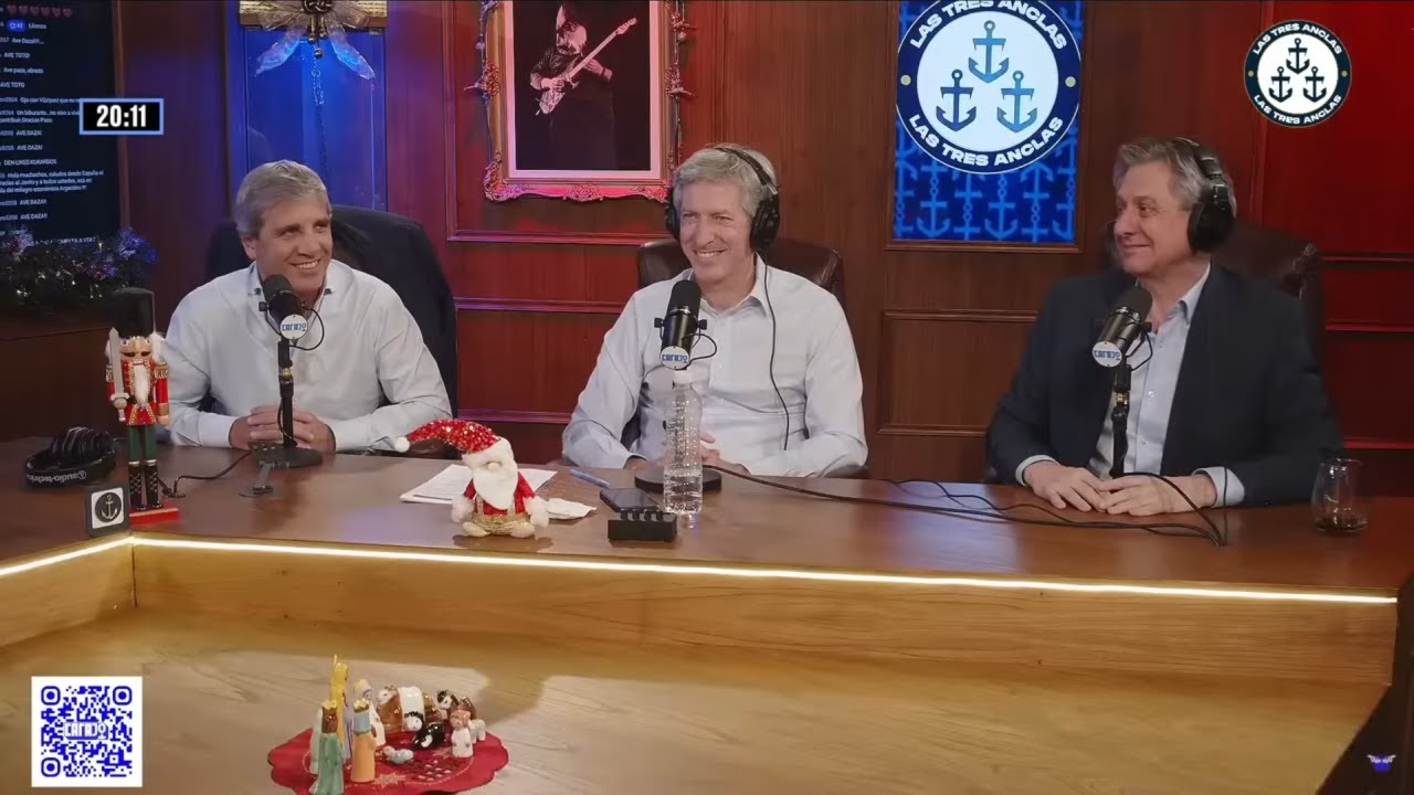 El ministro Luis Caputo y el viceministro Jose Luis Daza en 