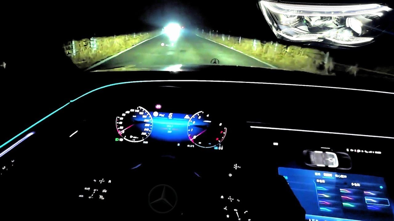 2024 Mercedes E-class (W214) DIGITAL LED vs Dark Road (Night Drive)