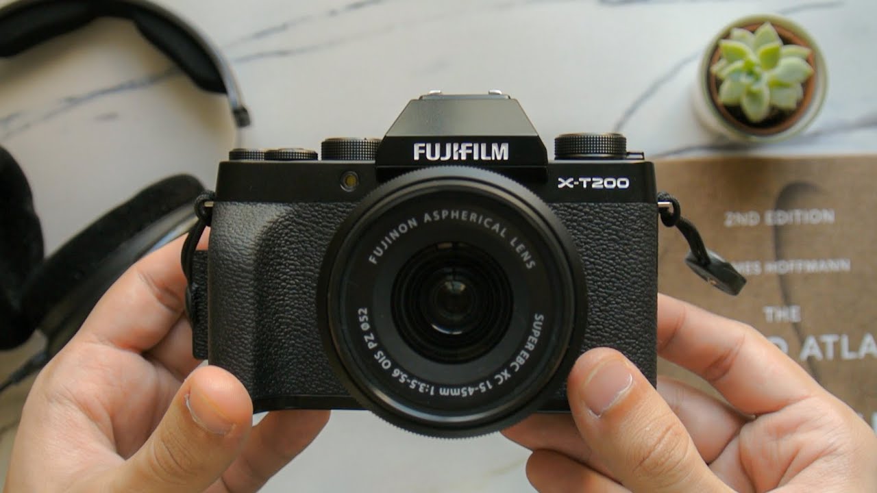 Обзор Fujifilm X-T200 | От 1-дюймового сенсора до APS-C