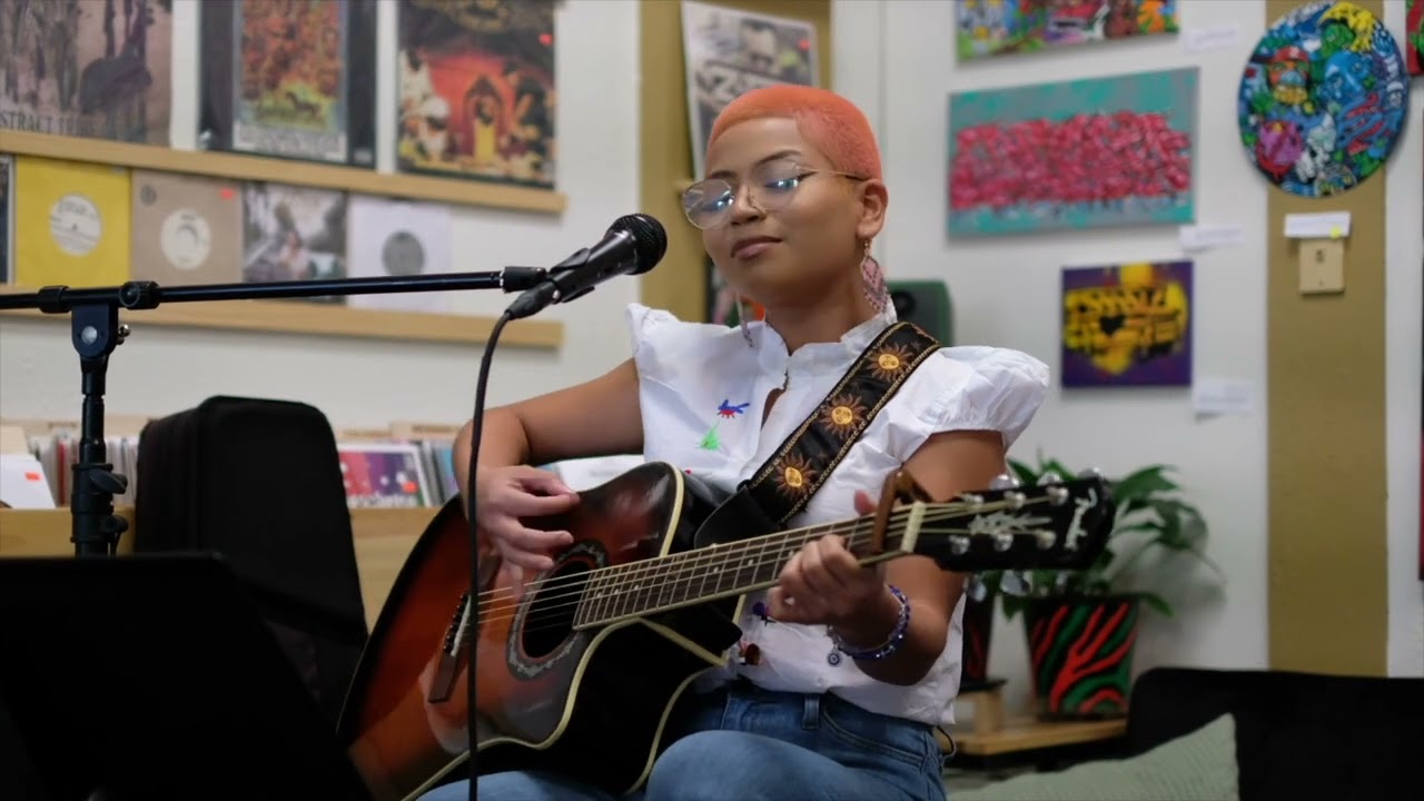 Luna Jenn | The Cypher Project | The Stacks Record Shop | Hayward, CA