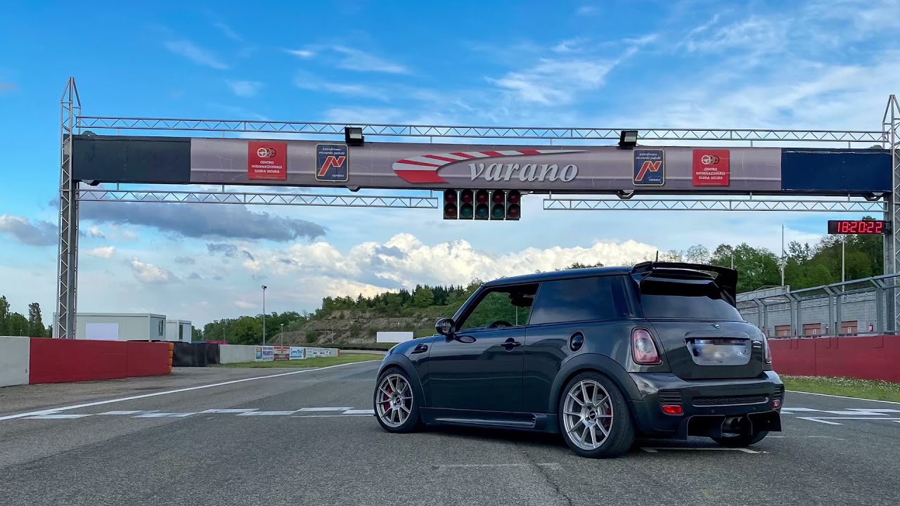 Mini Cooper JCW @ Autodromo Varano