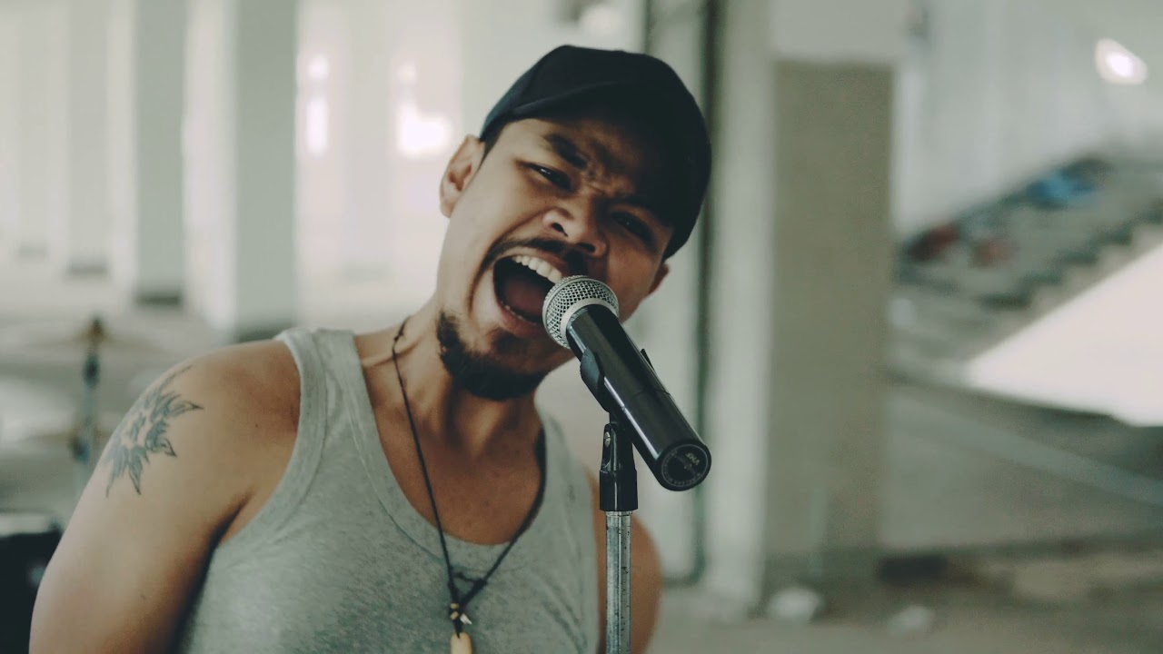 PICHLE SAATH DINO MEI_SMOKE ON THE WATER-ABORIGINALS PROJECT-DR RONALD BATHARI-BIG MOUTH SMALL FOOT