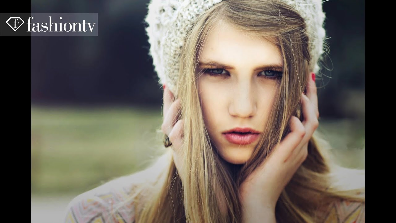 Photoshoot with Alyena - by Emily Soto | FashionTV