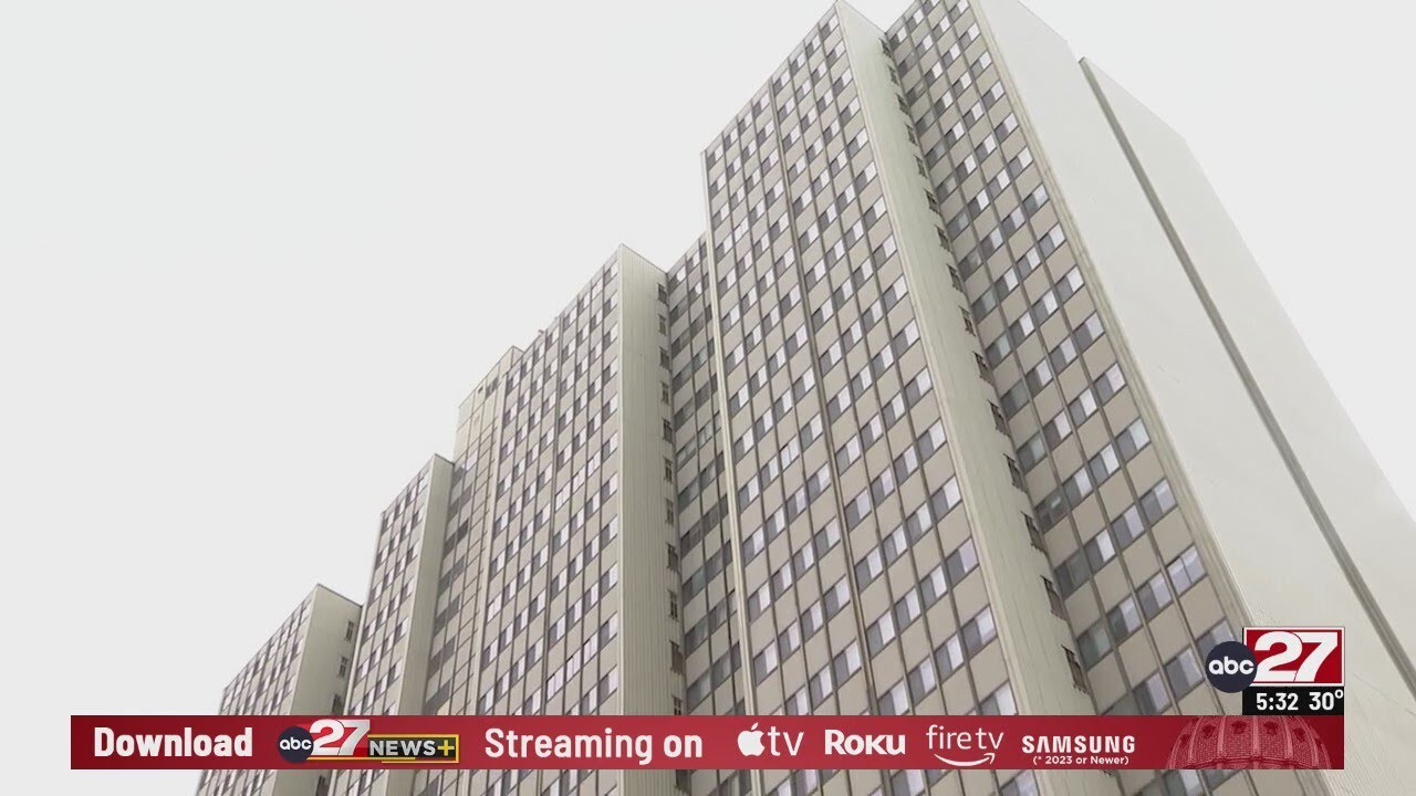 Residents deem Harrisburg apartment complex uninhabitable, property management says otherwise