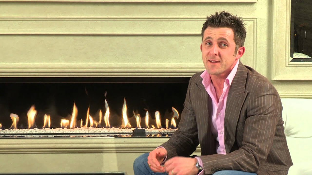 johnny Brady - Mr Mom