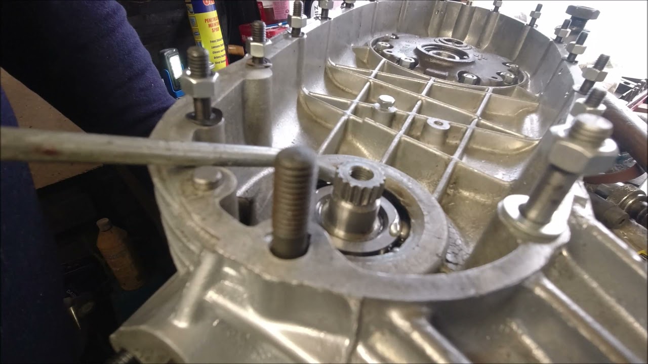 Lambretta engine rebuild 17