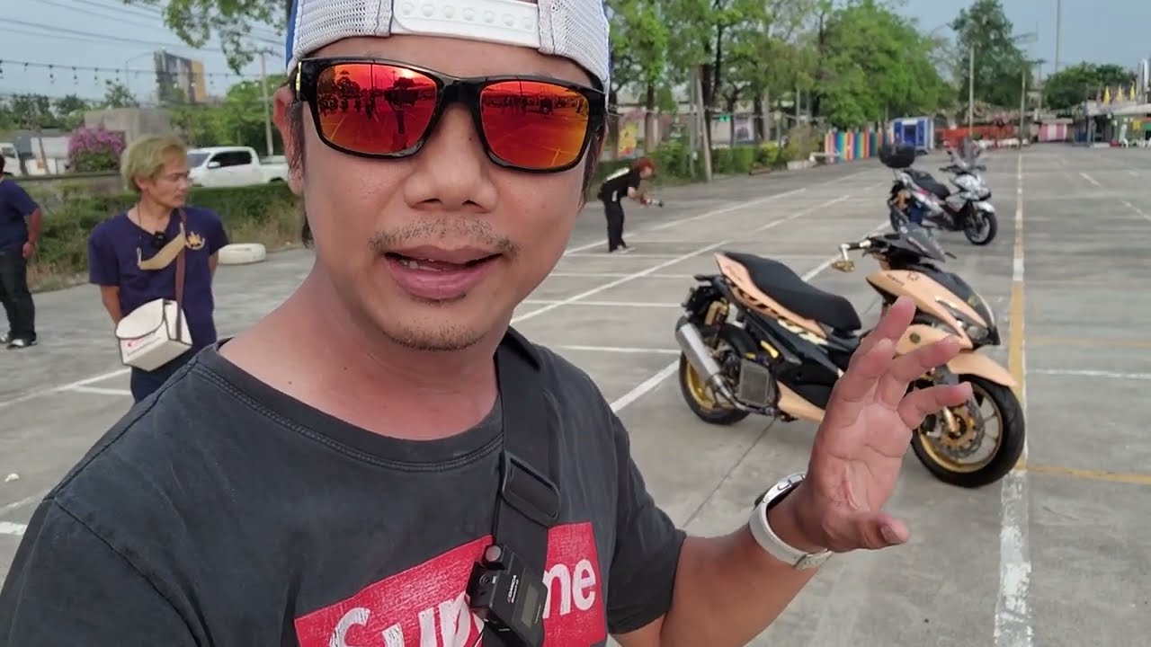 Aerox สายสปอร์ตที่เด่นสะดุดตา เพราะเล่นชุดแต่งมาแบบเต็มลำ