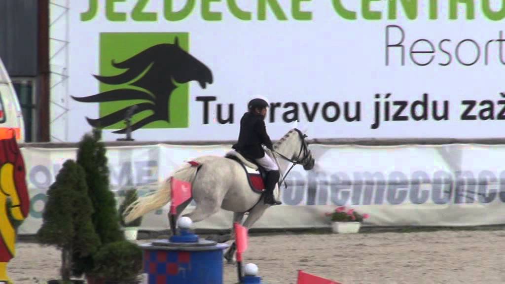 Skoky 8 - 12 let na pony do 148 cm - Mistrovství ČR pony Zduchovice 2014