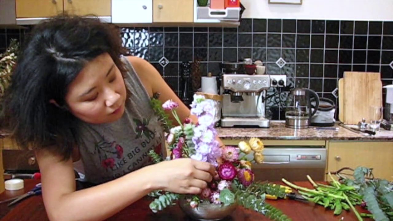 BLOOMBOX CO Five Minute Flower Challenge - Week One