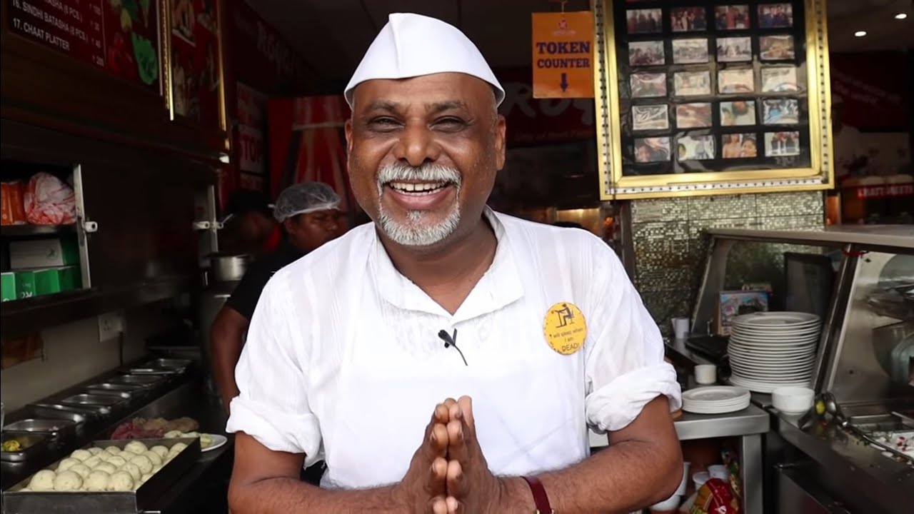 Funniest Chat Wala Ever | Royal Cafe | Lajawab Lucknow - 3
