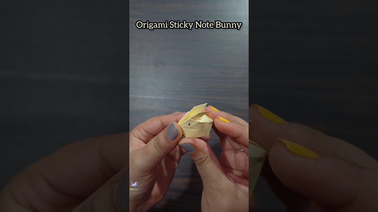 Easy Origami Sticky Note Bunny | Sticky note origami | #origami #diy  #stickynotes