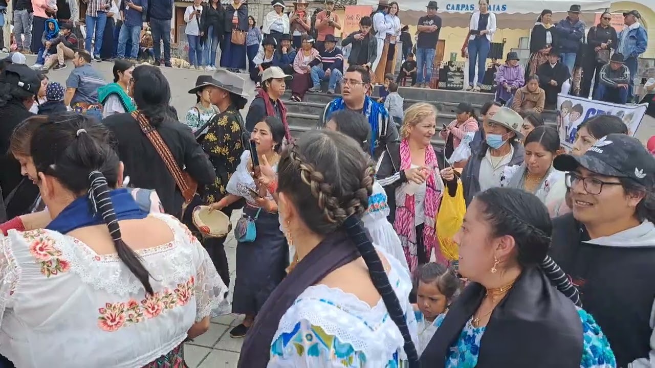 Presentación de grupos en la plaza  San Juan de Otavalo 21/06/2024