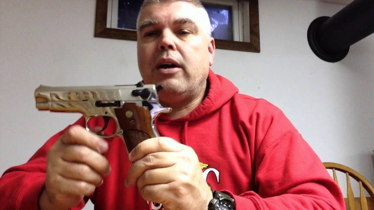 Обзор классического пистолета: S&W M39