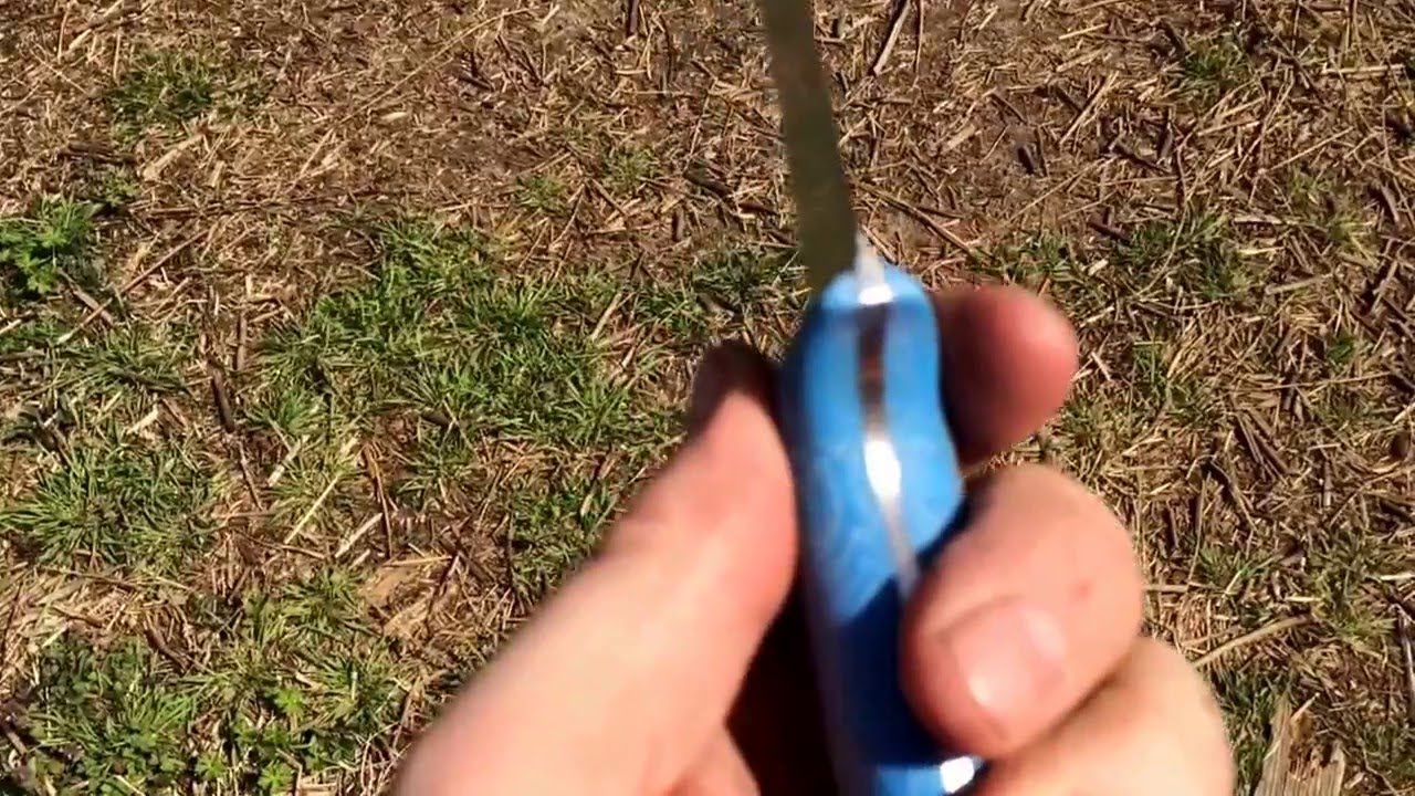 Trailing Point in AEB-L with blue Tero-Tuf