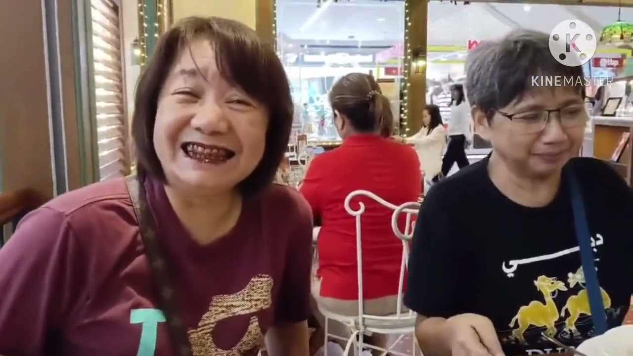 #44vlog Last dinner treat before My cousin Flight thanks for the treat  ate larcie❤️❤️❤️❤️