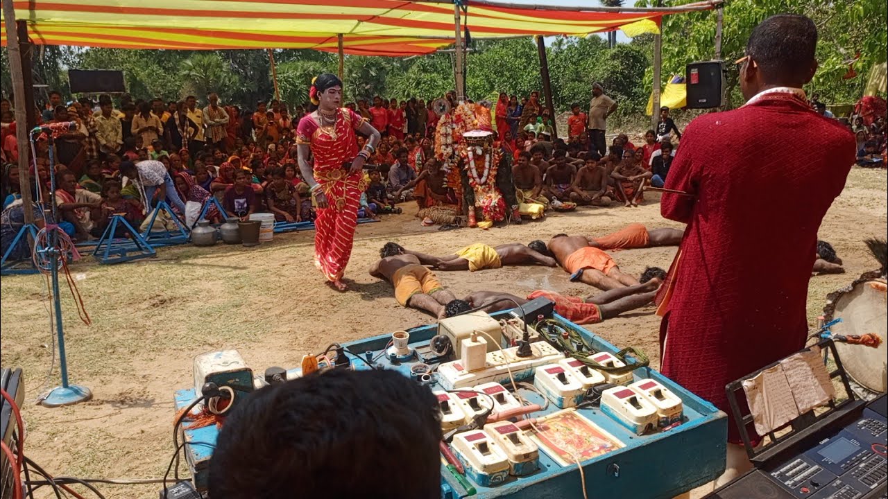Parikud Malleswari dhuli danda nacha #2025/#munalifestyle/#dandanacha/#viralvideo/#dhulidandacomedy