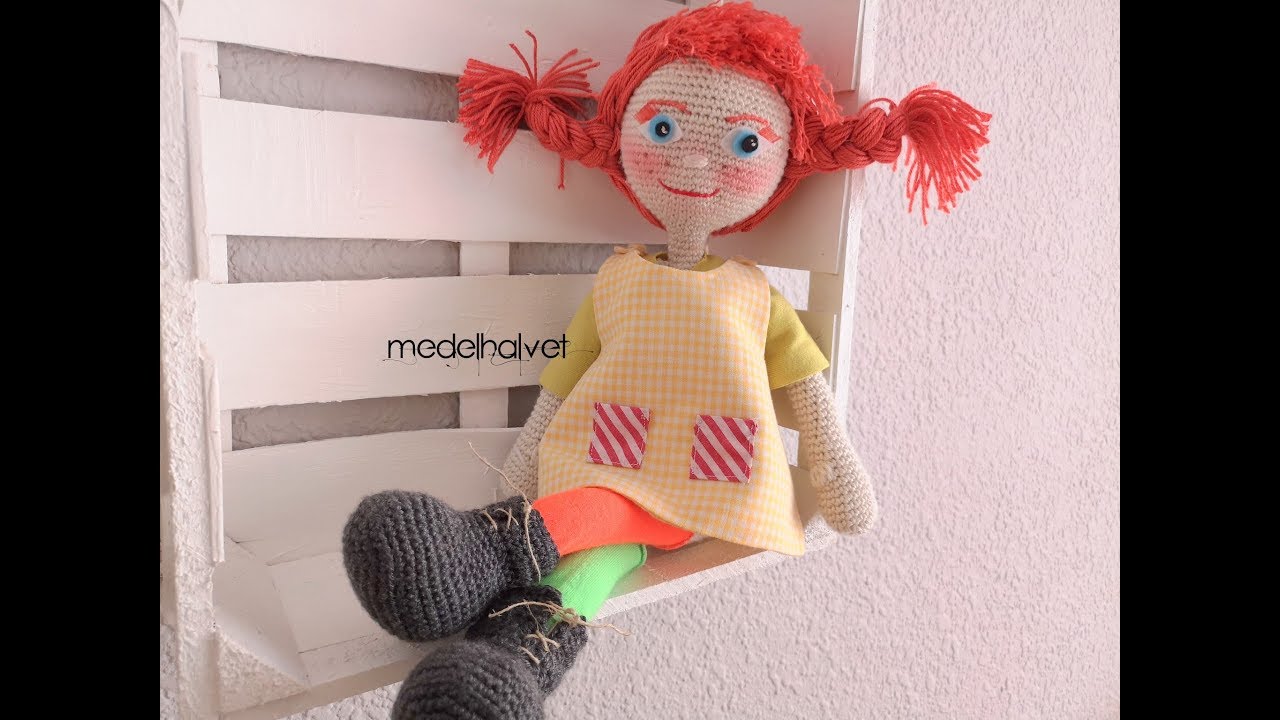 MUÑECA AMIGURUMI _ Pipi Calzaslargas _ Tejemos la cabeza y le ponemos el pelo.