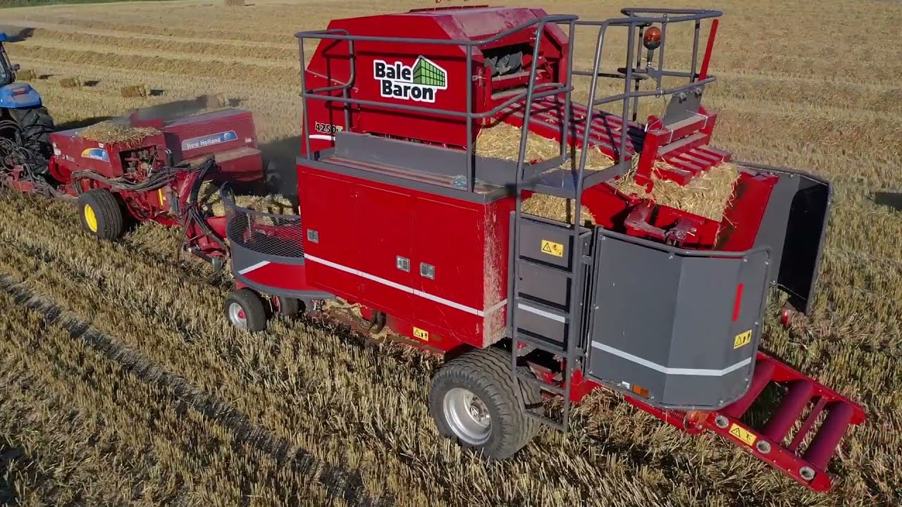 🌾 🚜 Pressage + groupage de petits ballots avec 2 groupeurs Bale Baron ! SAS DELAPLACE 👨‍🌾
