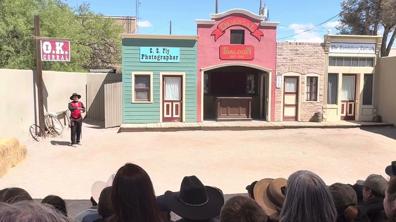 Tombstone Arizona gun fight show at OK corral ￼