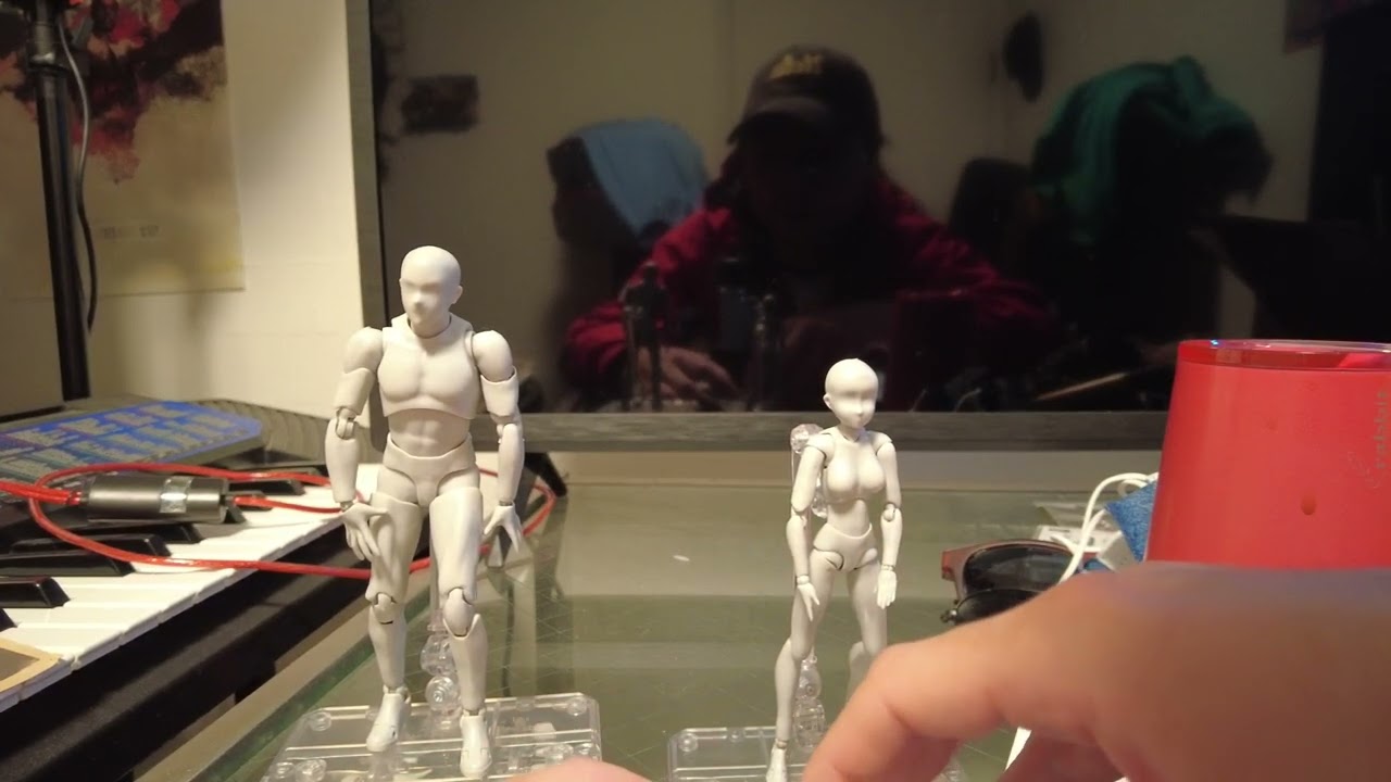 In Hand Review of Action Figures Body Kun DX & Body-Chan DX
