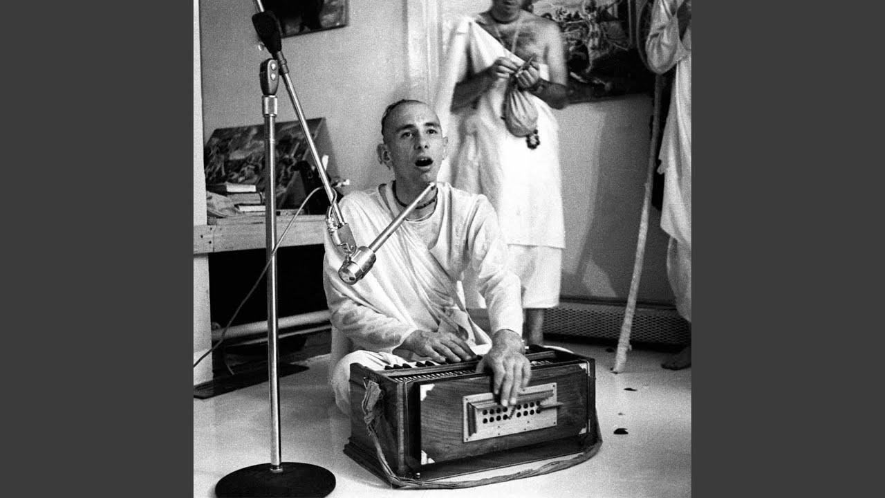 Hare Krishna Studio Kirtan