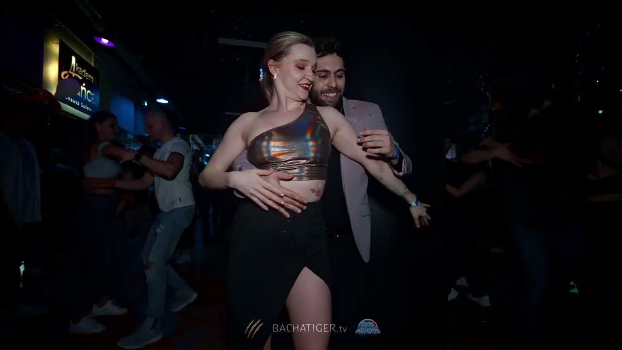 Miguel & Amelia 🪐 Besos Mojados🪐 Social at Dos Mundos