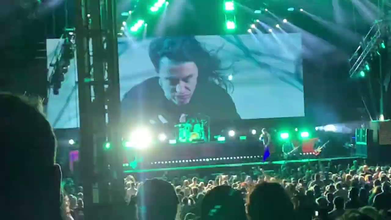 Falling In Reverse- “ZOMBIFIED” live in The Woodlands Texas 8-14-2025