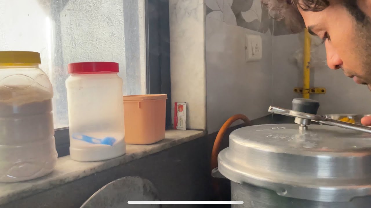 Zukam Ka Elaz Kukad Ki Bhap Ze 🤧😅￼