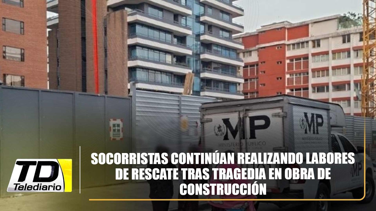 Socorristas continúan realizando labores de rescate tras tragedia en obra de construcción