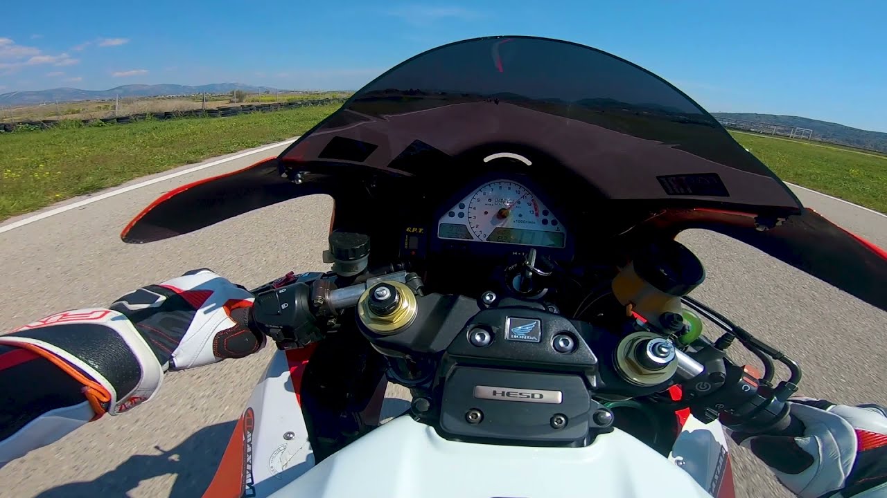 Trackday with CBR1000RR SC57 / Chasing R1 dual view /