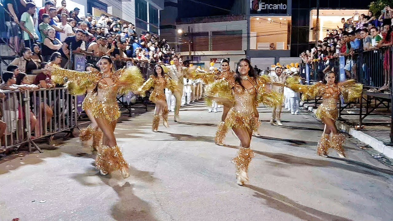 Apresentação da Banda Marcial José de Andrade Guedes em Agrestina PE 