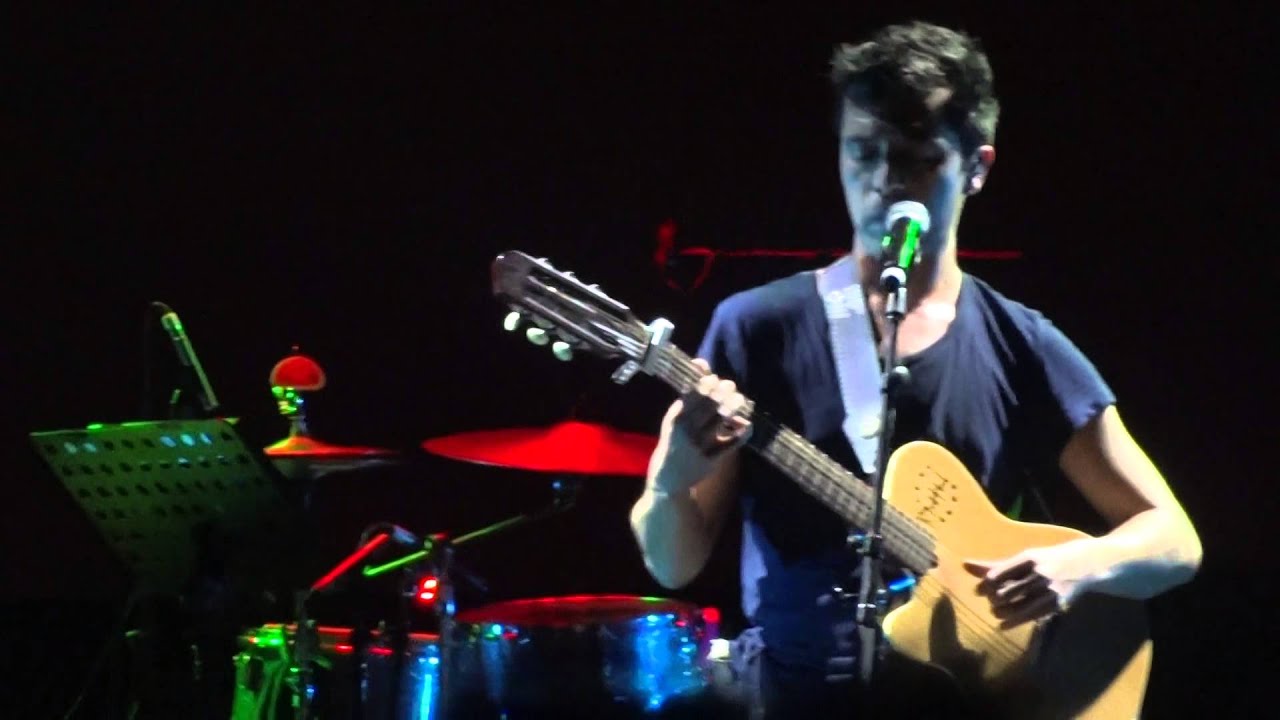 Gepe - Un gran vacío (01-10-2015,Teatro Cariola,Santiago)