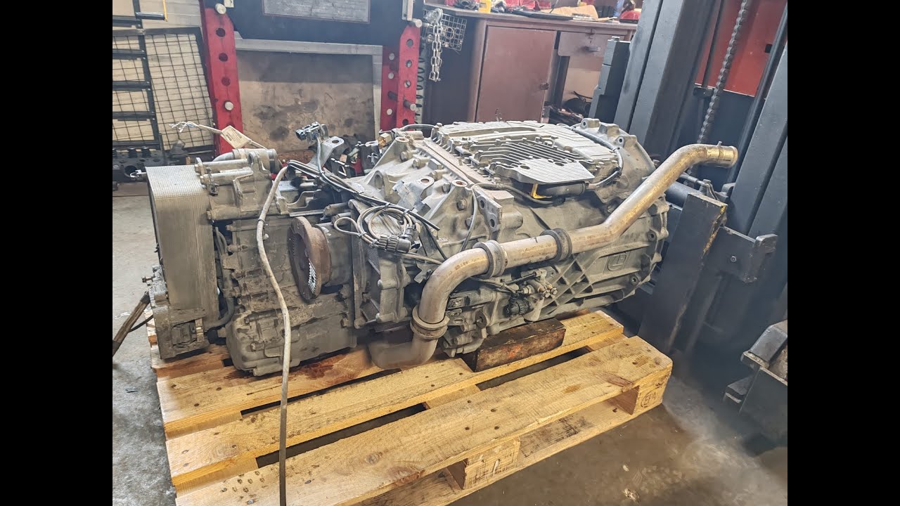 Oprava prevodovky, gearbox repair                                          ZF TRAXON 12TX 2211 TD