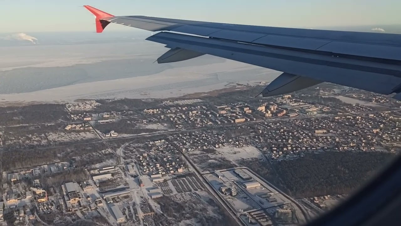 Заход и посадка на полосу 10R в Санкт-Петербурге, аэропорт Пулково