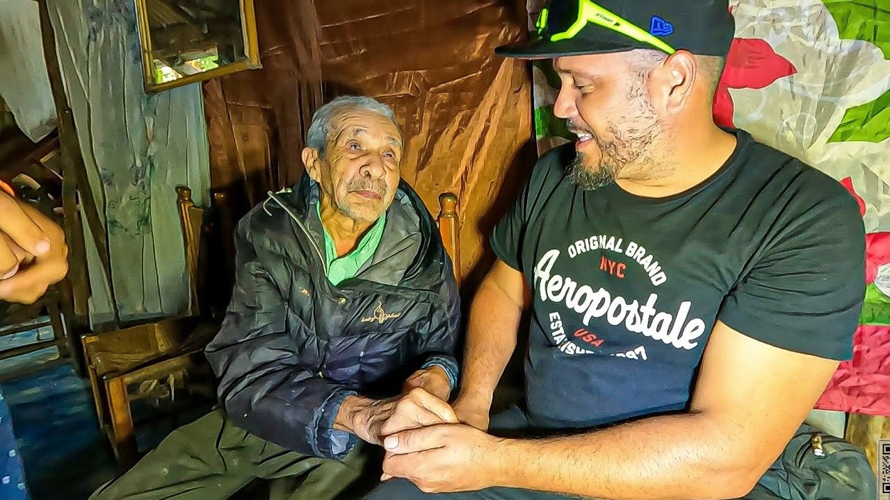 Lolo aclama a dios para que le devuelva su vista, para poder ir a la iglesia y confesarse.