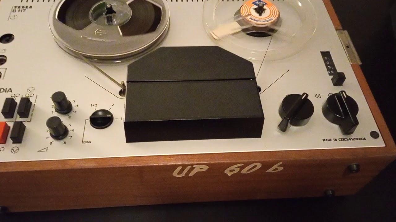 Magnetofon Tesla B117