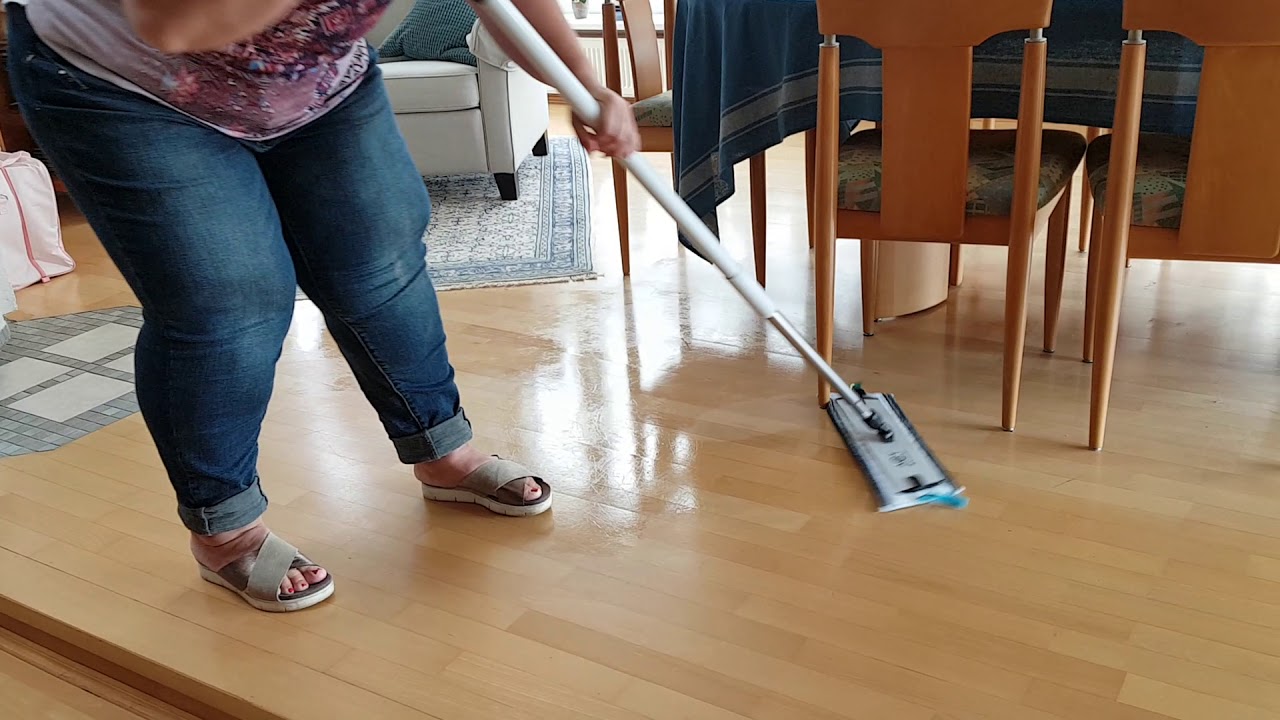 Boden wischen ohne Eimer schleppen und nur mit Wasser !!!