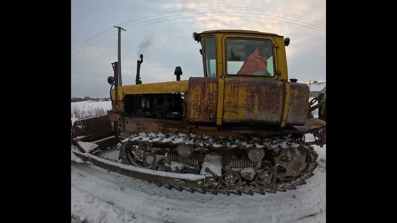 DT-75 Snow plowing