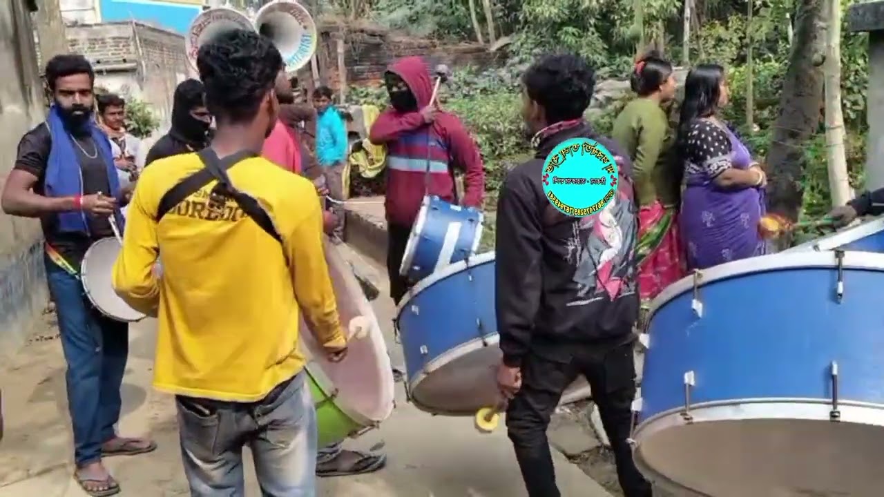 লুঙ্গি ড্যান্স গানে বাজাচ্ছি 🥁 #মা_সরস্বতী_তাসা_ব্যান্ড ।। #casiobajna #তাসা_বাজনা #সুপারগান 