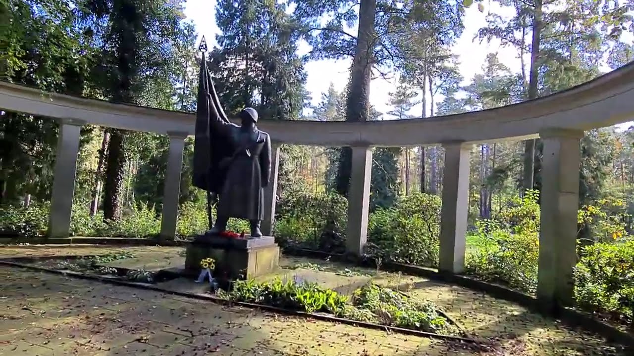 ✝Потсдам-Михендорф. Гарнизонное кладбище. Германия. Potsdam. Germany. 2021.