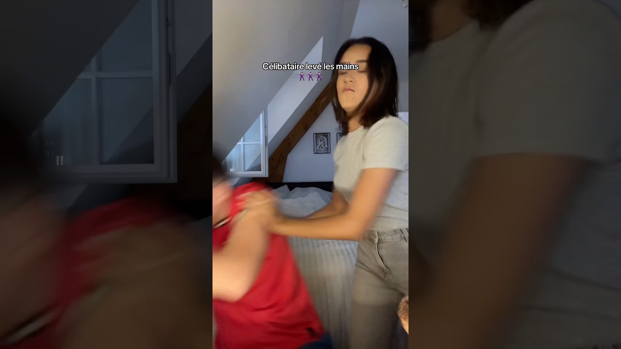 ELLE ME FRAPPE 🤕🏥#shortvideo #humour #shorts