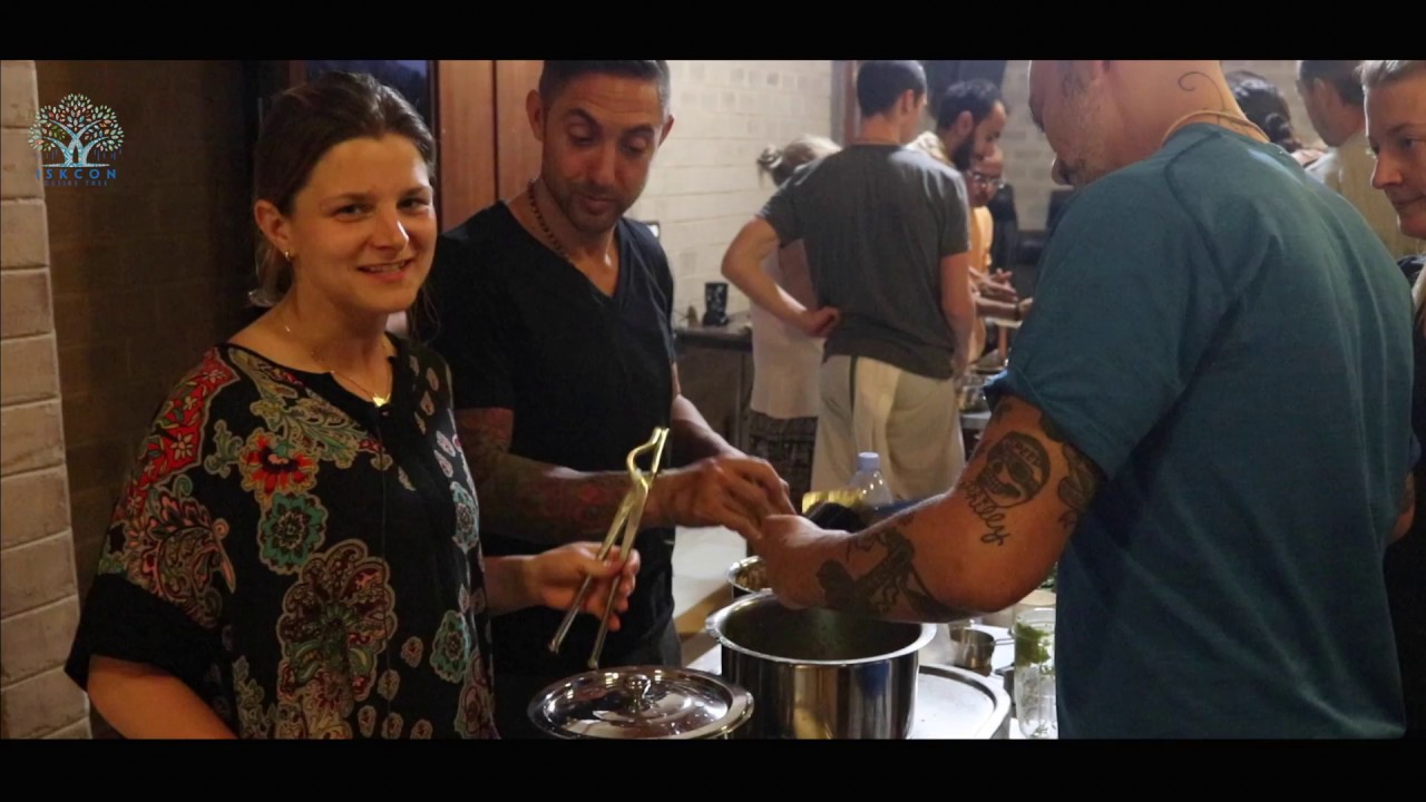 SATVIK COOKING WORKSHOP BY Radhavallabha Das AT GEV 2017