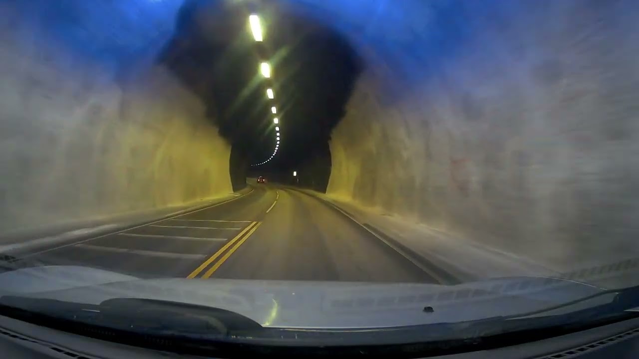 Tunneldurchfahrt in Norwegen