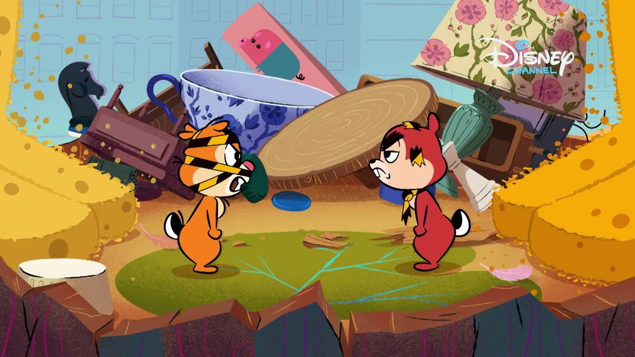 🐝 Królowa jest tylko jedna | Chip i Dale: Parkowe psoty | Disney Channel Polska