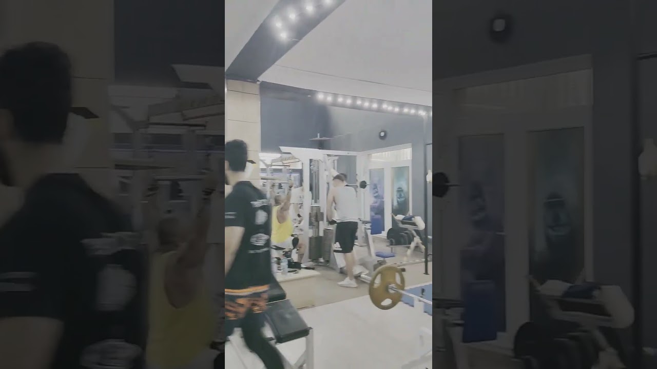 Workout Revolution Gym / sala de fitness Pantelimon- Sala ta de Fitness / Gym