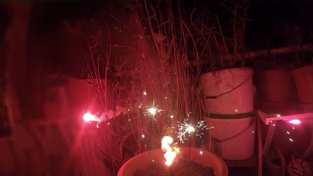 Kinderfeuerwerk in Echtzeit und Zeitlupe Extralang