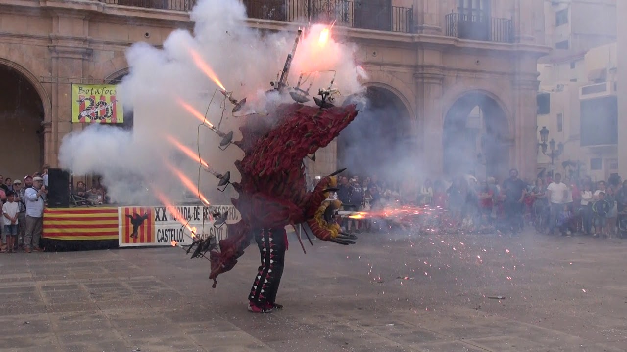 TROBADA DE BESTIES DE FOC DE CASTELLÓ, BOTAFOCS 2019